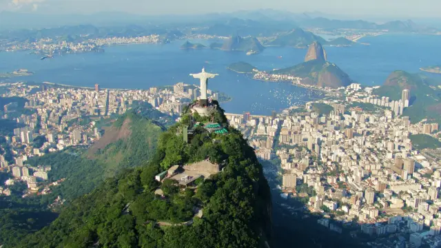 Onde jogar futebol em Rio de Janeiro: os melhores campos, quadras e arenas society