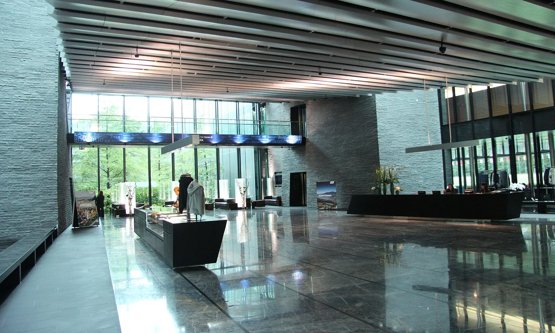 Interior da sede da FIFA (Casa da FIFA), em Zurique, na Suíça